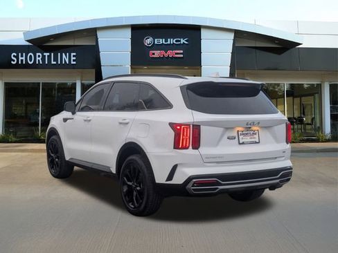 Used 2023 Kia Sorento SX image 5