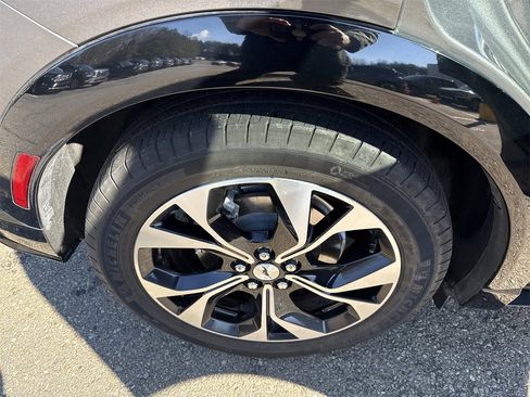 Used 2023 Ford Mustang Mach-E Premium image 17