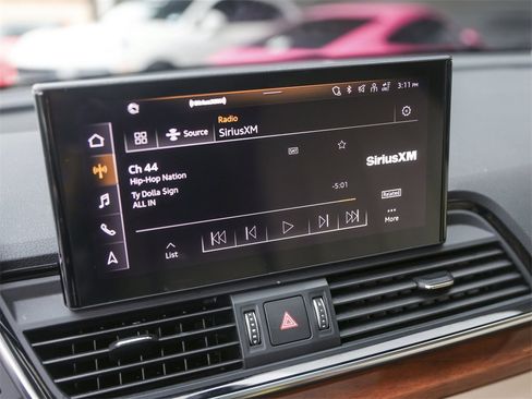 Used 2022 Audi Q5 2.0T Premium image 21