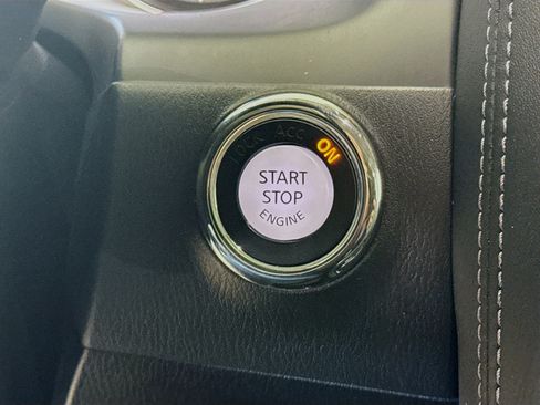 Used 2024 INFINITI QX80 Luxe image 21