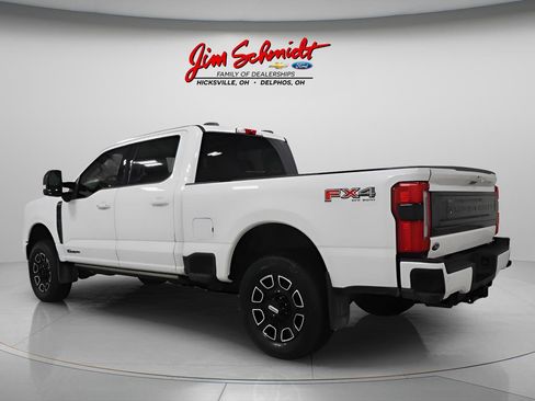 Used 2025 Ford F250 Platinum image 4