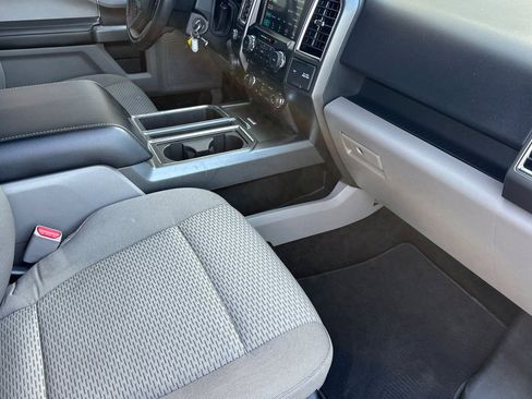 Used 2016 Ford F150 XLT w/ Equipment Group 302A Luxury image 17