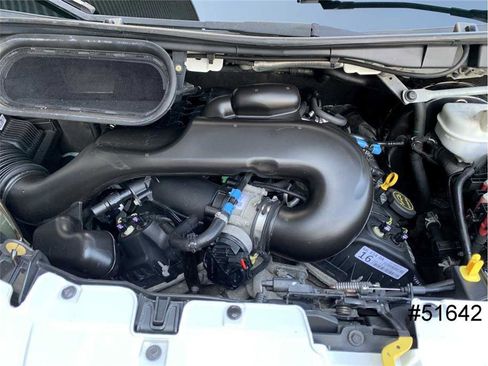 Used 2018 Ford Transit 150 XLT image 17
