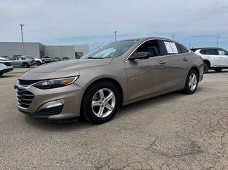 Used 2022 Chevrolet Malibu LS FWD video 2