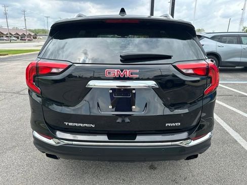 Used 2019 GMC Terrain SLT w/ Preferred Package AWD/4WD image 18