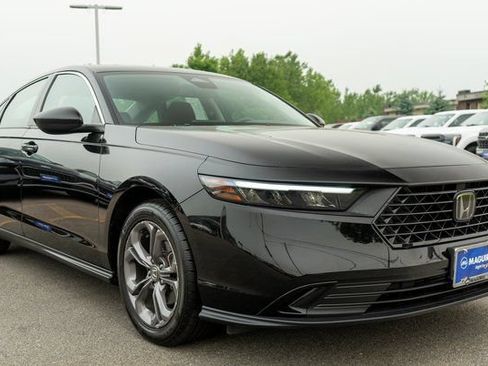 Used 2023 Honda Accord EX image 4