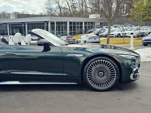 New 2026 Mercedes-Benz Maybach SL 680 image 11