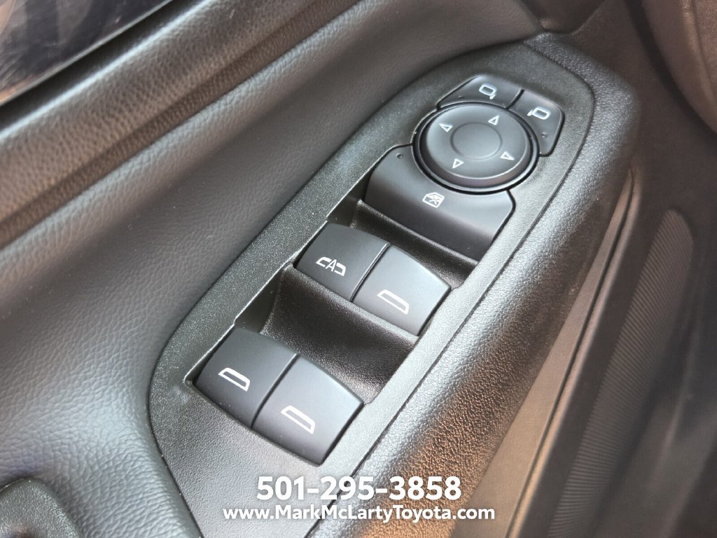 Used 2023 Chevrolet Equinox LT FWD image 24