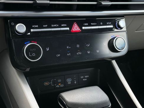Used 2025 Hyundai Tucson SEL FWD image 19