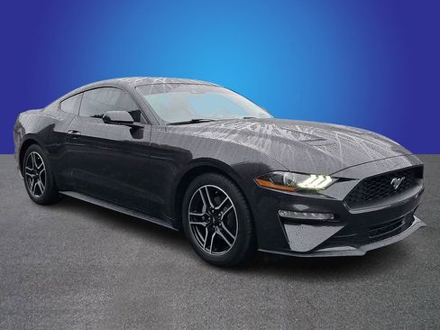 Used 2022 Ford Mustang Premium w/ Equipment Group 201A RWD image 3