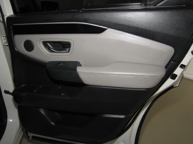 Certified 2024 Honda Pilot Touring image 42