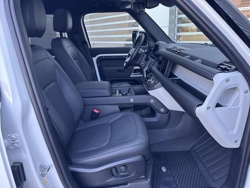 Certified 2024 Land Rover Defender 110 S AWD/4WD image 9