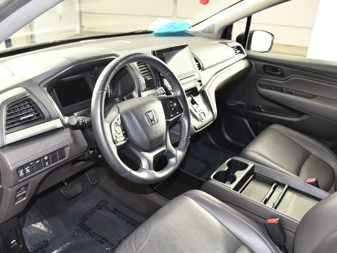 Certified 2023 Honda Odyssey EX-L image 2