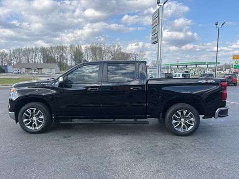 Used 2023 Chevrolet Silverado 1500 LT image 9