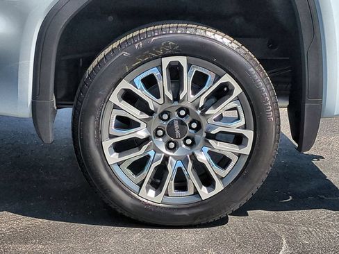 New 2026 GMC Sierra 1500 Denali Ultimate w/ LPO, Black Badging Package AWD/4WD image 34