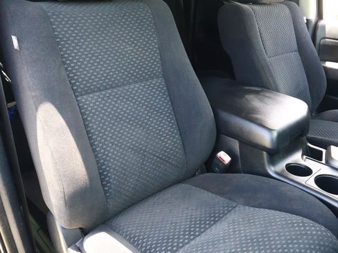 Used 2010 Toyota Tundra 4x4 Double Cab image 15