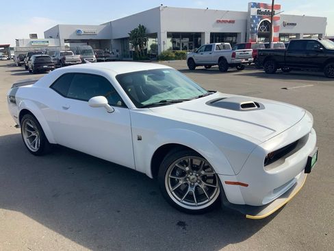 Certified 2023 Dodge Challenger R/T Scat Pack RWD image 1
