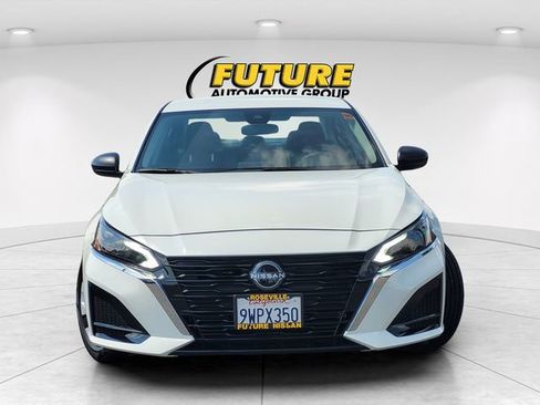 Certified 2025 Nissan Altima 2.5 S FWD image 2