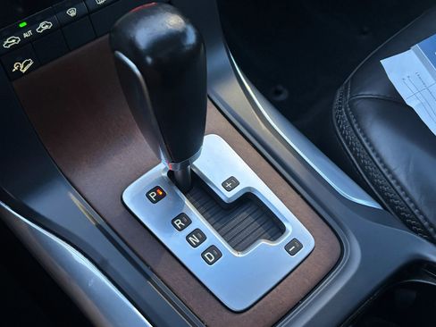 Used 2011 Volvo XC70 3.2 image 22