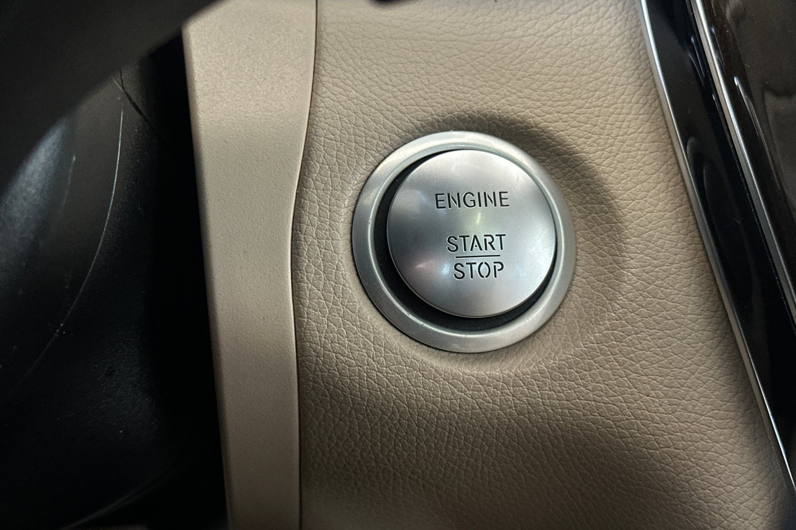 Used 2019 Mercedes-Benz GLC 300 image 22