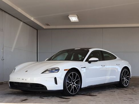 New 2025 Porsche Taycan image 1
