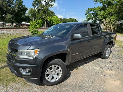Used 2017 Chevrolet Colorado LT w/ LT Convenience Package RWD image 1