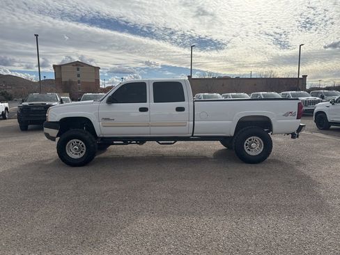 Used 2004 Chevrolet Silverado 2500 LS image 8