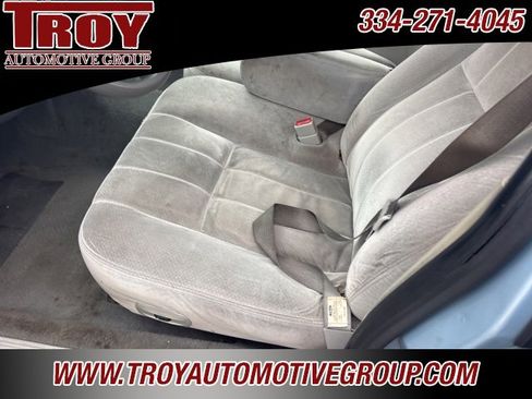 Used 2003 Mercury Grand Marquis GS image 12