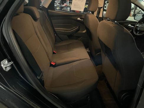 Used 2015 Ford Focus SE w/ Equipment Group 201A image 17