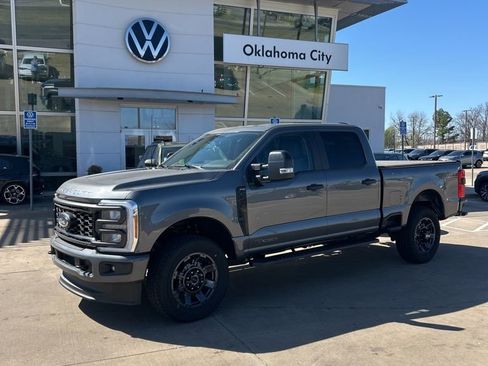 Used 2025 Ford F250 XL w/ STX Appearance Package AWD/4WD image 1