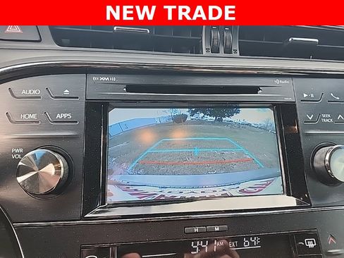 Certified 2018 Toyota Avalon XLE Plus image 4