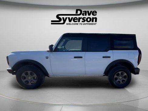 Used 2022 Ford Bronco Big Bend image 2