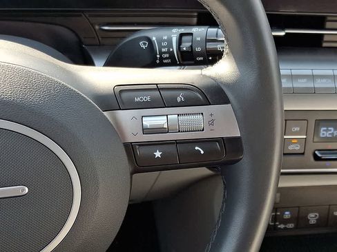 Used 2024 Hyundai Kona SEL AWD/4WD image 20