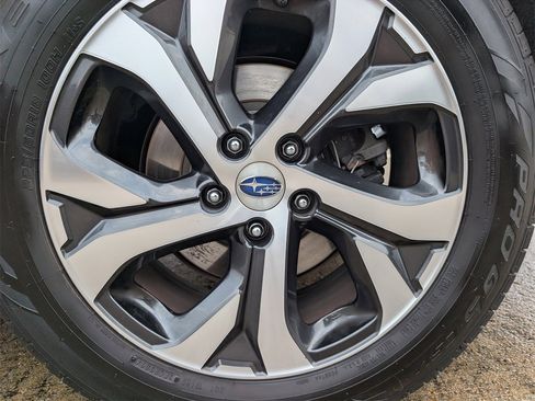 Used 2021 Subaru Outback Touring XT image 7