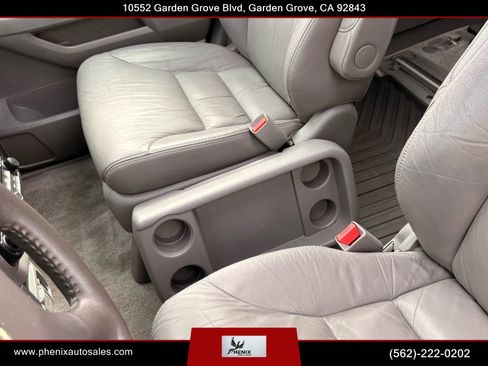 Used 2008 Honda Odyssey Touring image 37