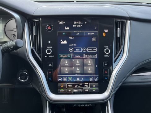 Used 2024 Subaru Outback Limited image 28