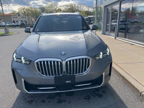 Used 2024 BMW X5 xDrive40i w/ Premium Package AWD/4WD image 55