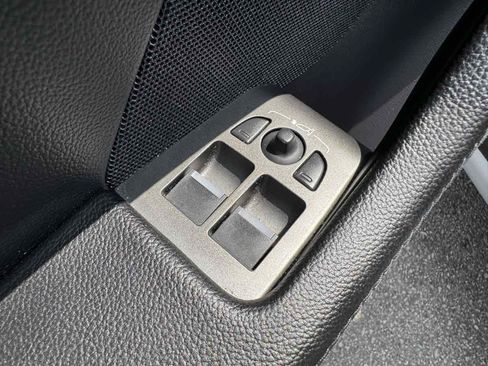 Used 2018 Jaguar F-TYPE Coupe RWD image 23