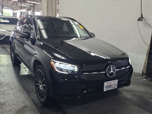 Used 2021 Mercedes-Benz GLC 300 image 4