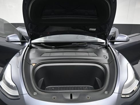 Used 2022 Tesla Model Y Performance AWD/4WD image 37