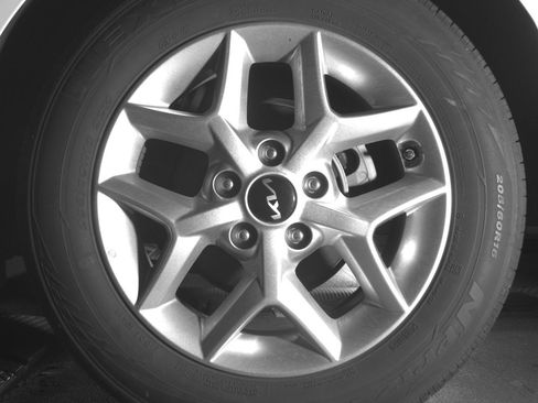 Used 2025 Kia Soul LX w/ LX Technology Package image 14