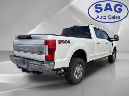 Used 2018 Ford F350 King Ranch w/ King Ranch Ultimate Package AWD/4WD image 3