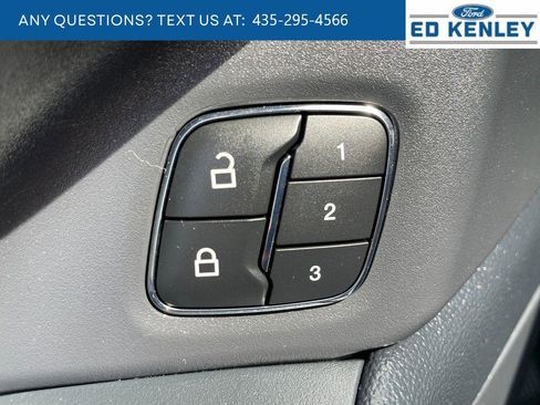 Used 2024 Ford Expedition Max XLT AWD/4WD image 27