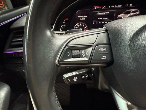 Used 2018 Audi Q7 3.0T Prestige AWD/4WD image 15