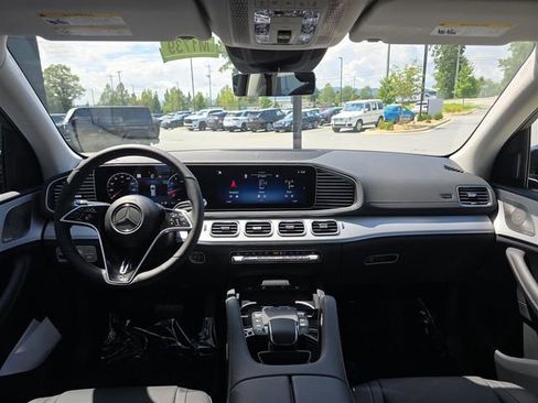 Used 2025 Mercedes-Benz GLE 350 4MATIC image 19