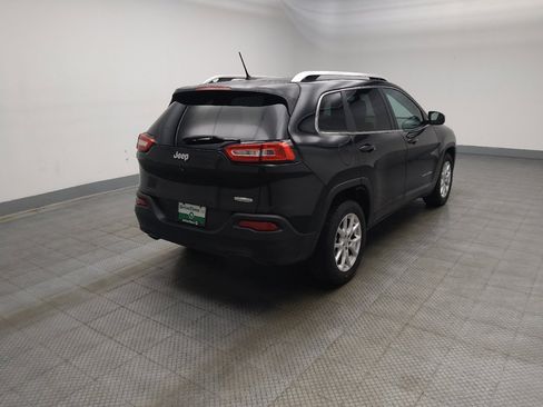 Used 2015 Jeep Cherokee Latitude FWD image 9
