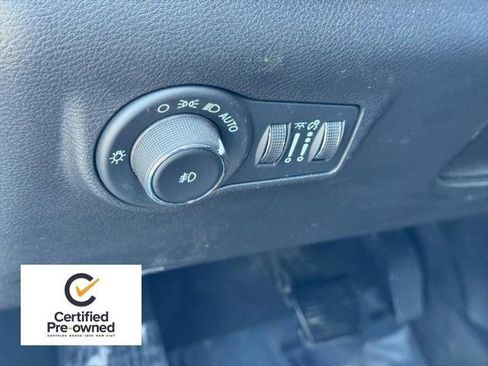 Certified 2024 Jeep Compass Limited AWD/4WD image 17