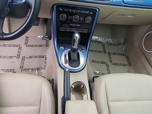 Used 2017 Volkswagen Beetle 1.8T SEL image 18