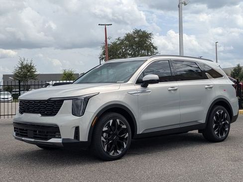 New 2026 Kia Sorento EX FWD image 2
