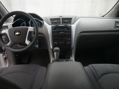 Used 2012 Chevrolet Traverse LS AWD/4WD image 5